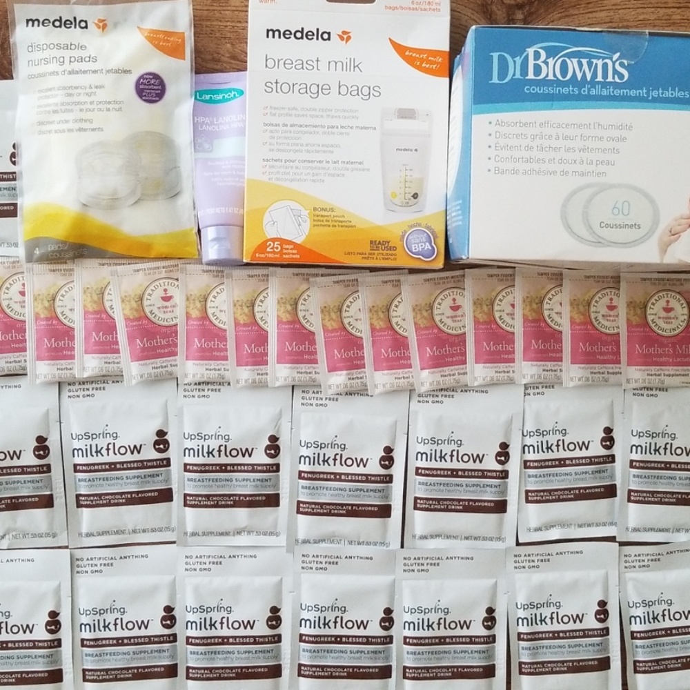 Madela Storage bags, lanolina & breast pads